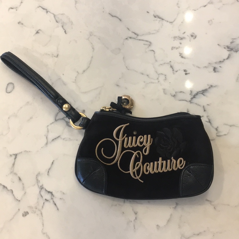 Juicy Couture wristlet